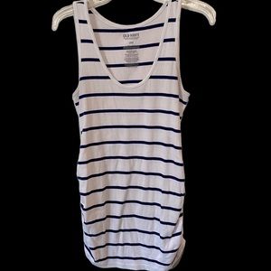 ⭐️2/$15⭐️ Old Navy Maternity Tank Top